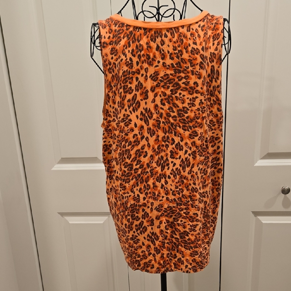 ❤️EUC Torrid Orange Leopard Print Tank Top - Picture 6 of 11